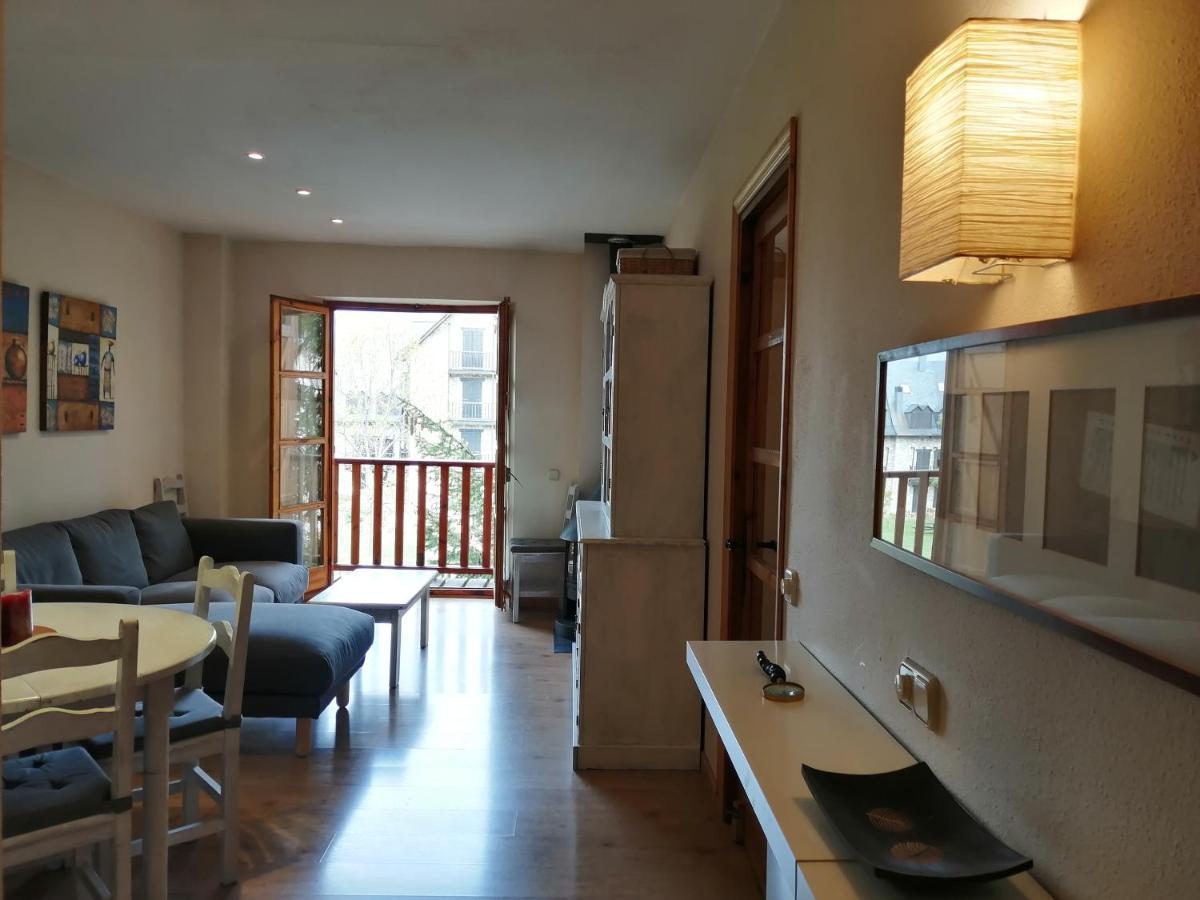 Apartamento Familiar Y Comodo Muntanyo 1 Pla de l'Ermita Exteriör bild